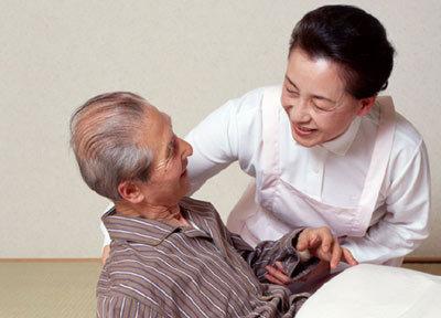月薪數萬也不做“保姆”?誰來打理(lǐ)萬億家政市場